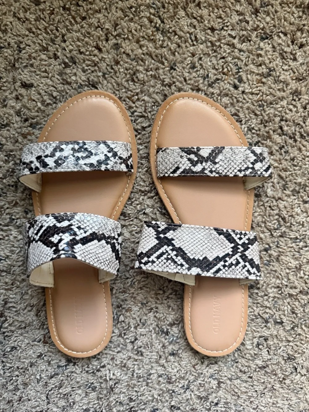 Old Navy Faux-Leather Double-Strap Slide Sandals Size 9 in Faux Snakeskin